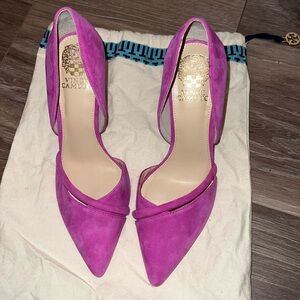 EUC Vince Camuto Adelia Heels